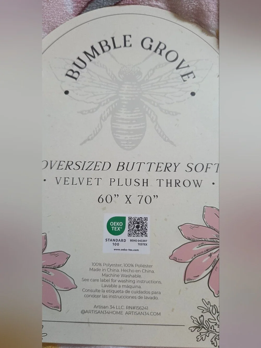 BUMBLE GROVE Bunny & Cupcake Plush Throw Blanket